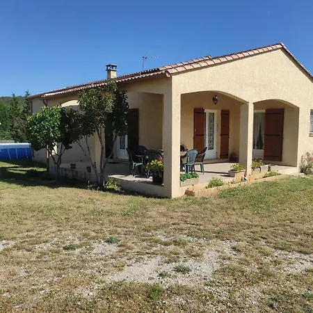 Villa Location Saisonniere A La Campagne Saint-Theodorit